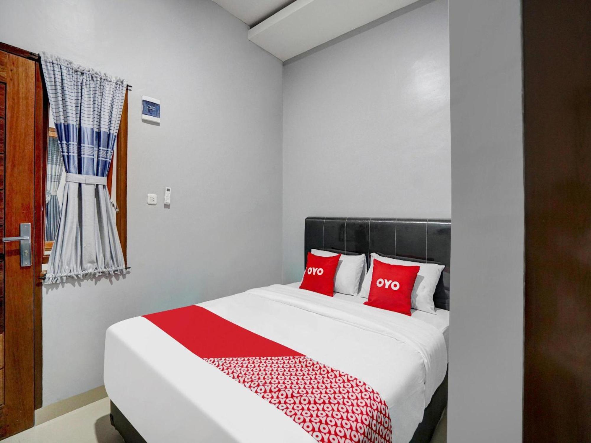 Hotel O Beda Arga Near Rs Royal Prima Ayahanda Медан Екстериор снимка